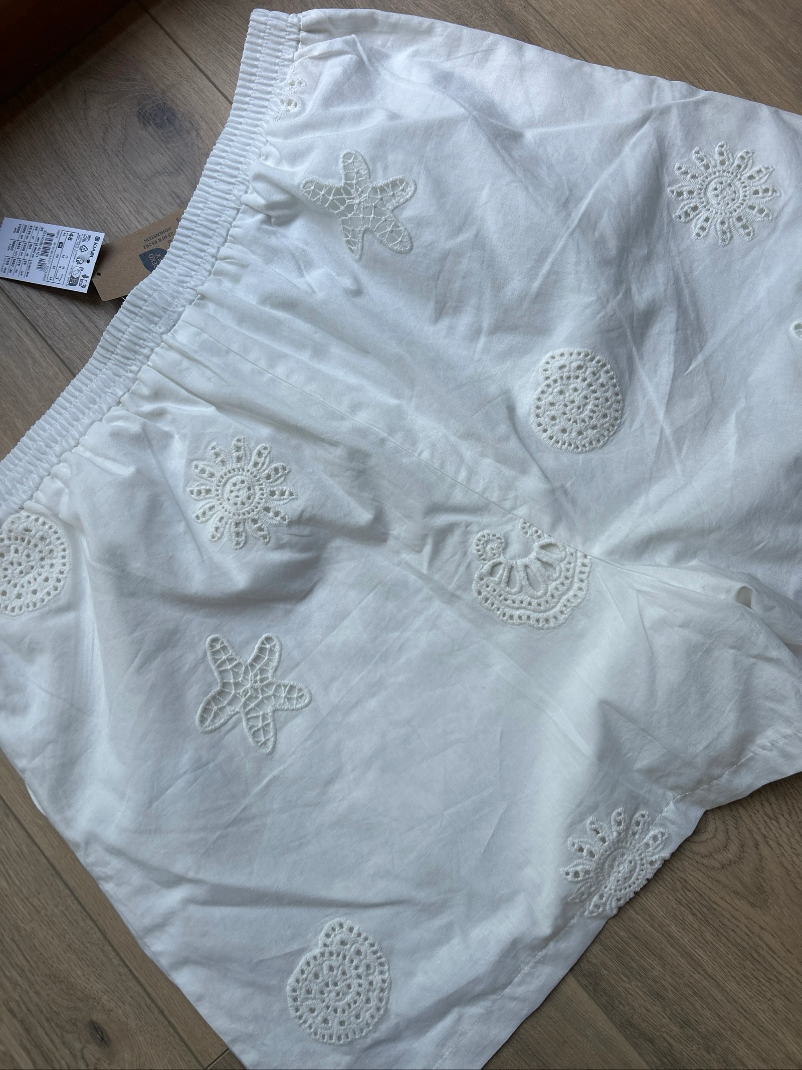 Short blanco bordado Kiabi 💕 – photo 4